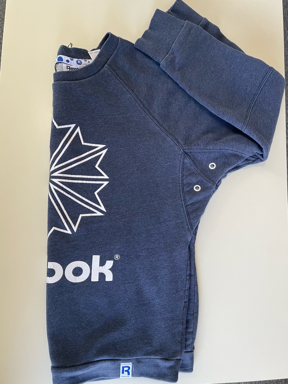 VTG Look Reebok Classic Crewneck Sweatshirt Navy Blue Size M - Picture 9 of 9